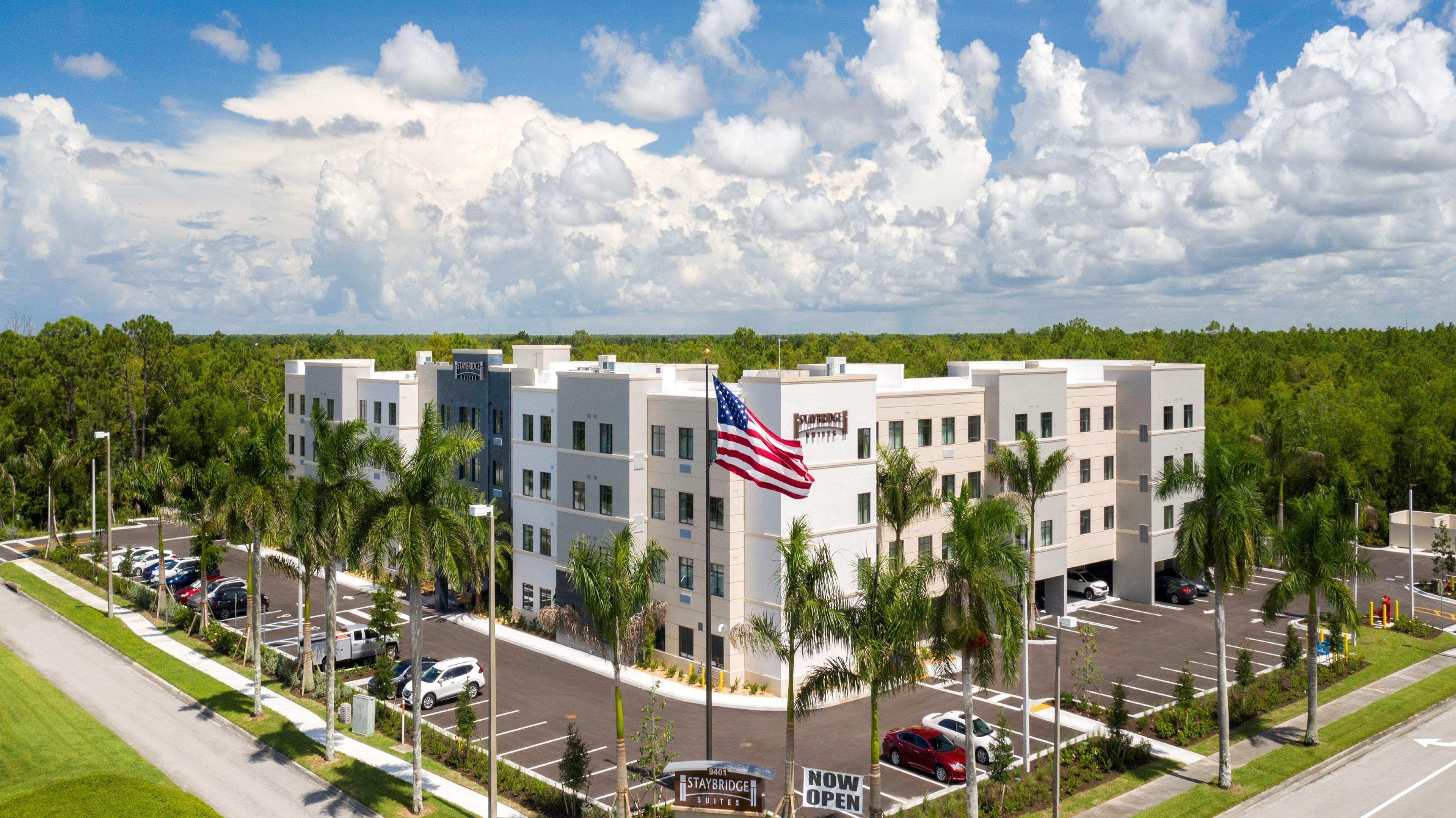 Staybridge Suites - Naples - Marco Island By Ihg Lely Resort Εξωτερικό φωτογραφία